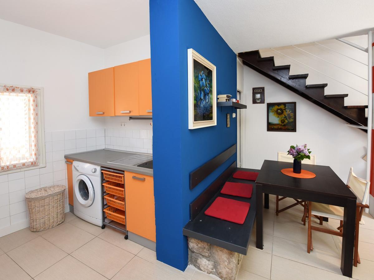 Apartment Andrea Old Town Πόρετς Εξωτερικό φωτογραφία